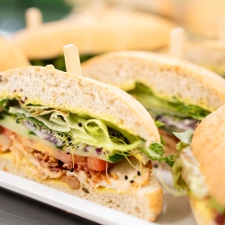 Frokostordning Esbjerg med sandwich